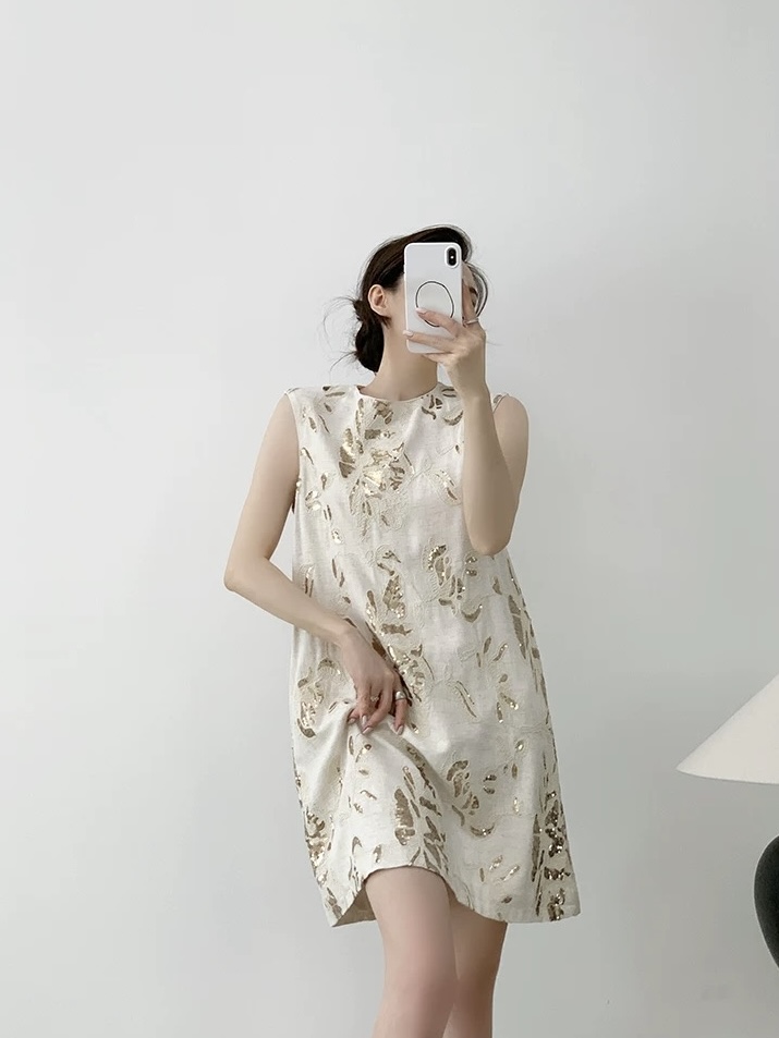 Martha Sequin Embelisshed Shift Dress