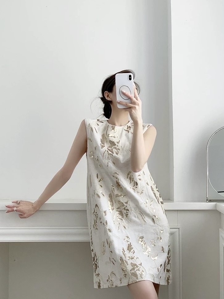 Martha Sequin Embelisshed Shift Dress