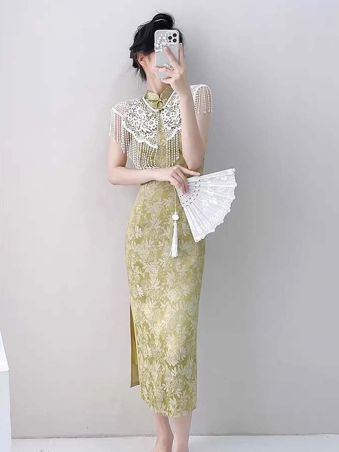 Ci Shuang Halter Neck Cheongsam