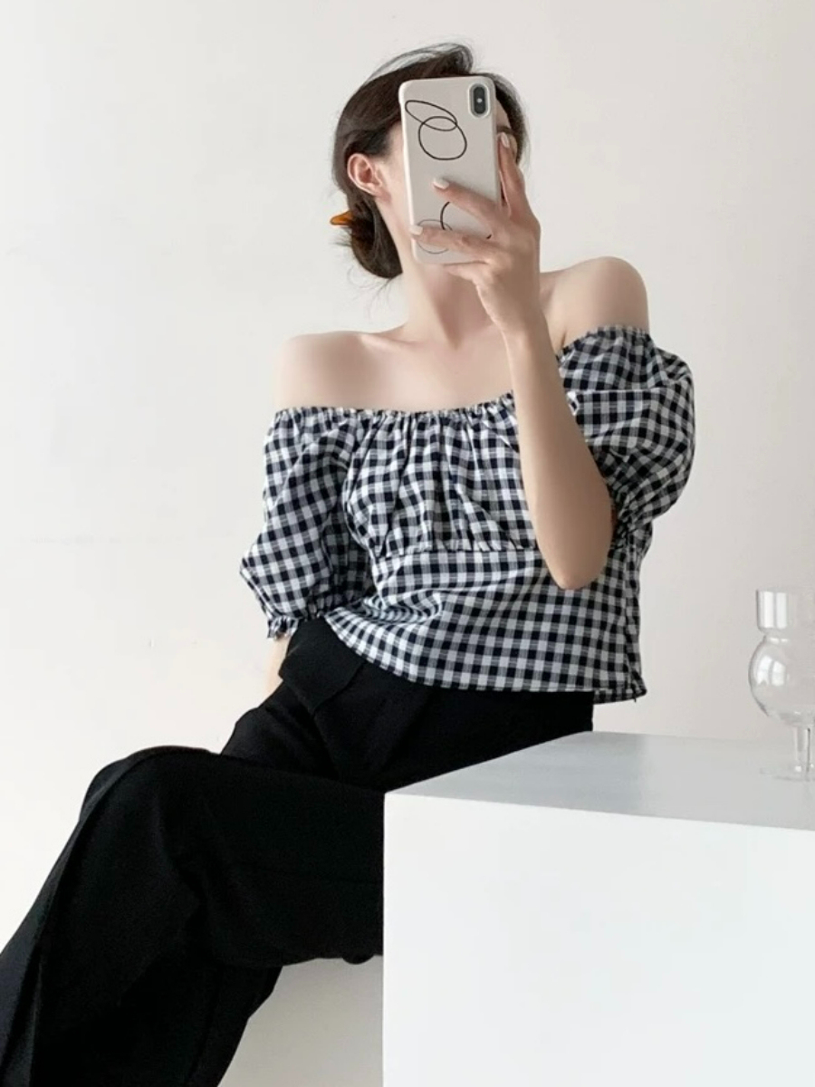Maple Puff Sleeve Checked Blouse