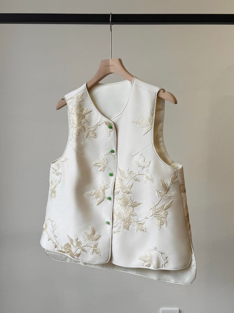 Shuang Lei Oriental Vest (POS)