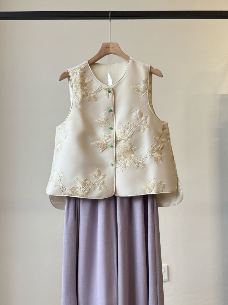 Shuang Lei Oriental Vest (POS)