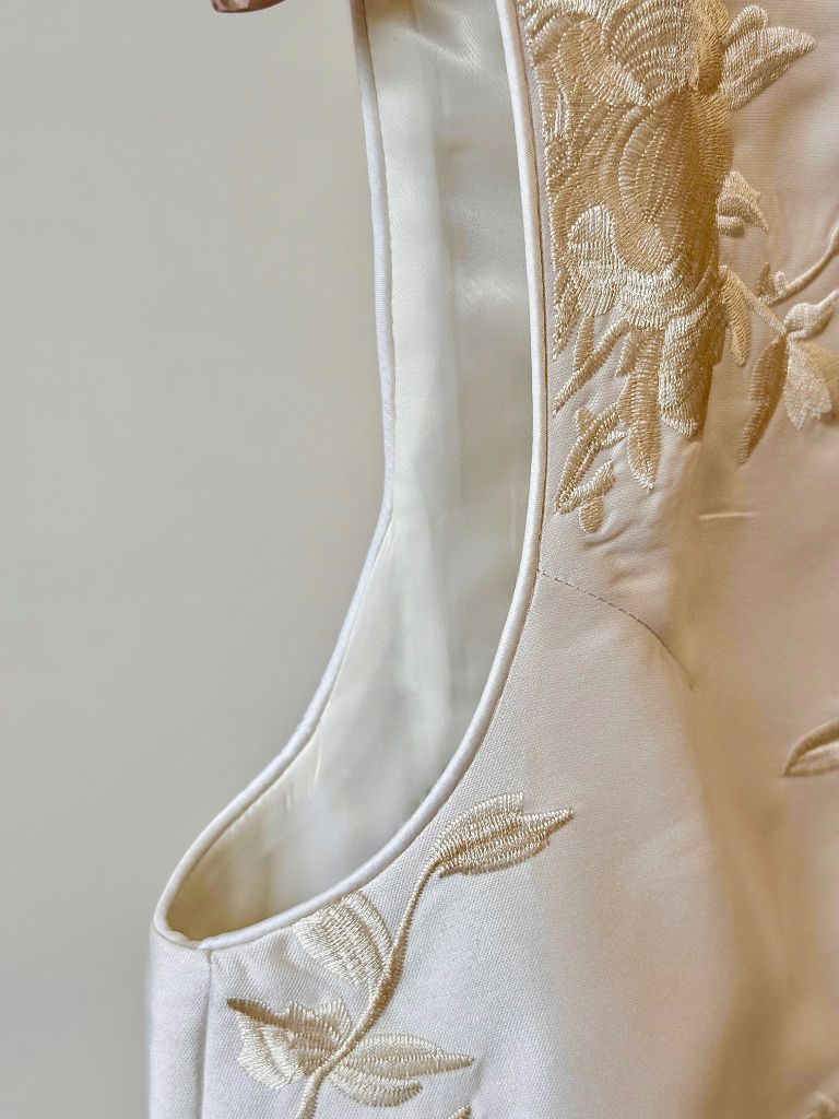 Shuang Lei Oriental Vest (POS)