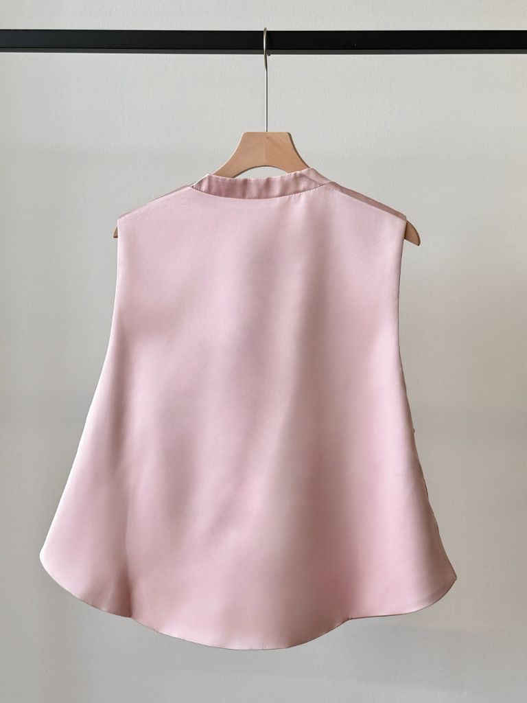 Shuang Qi Two Sided Oriental Vest