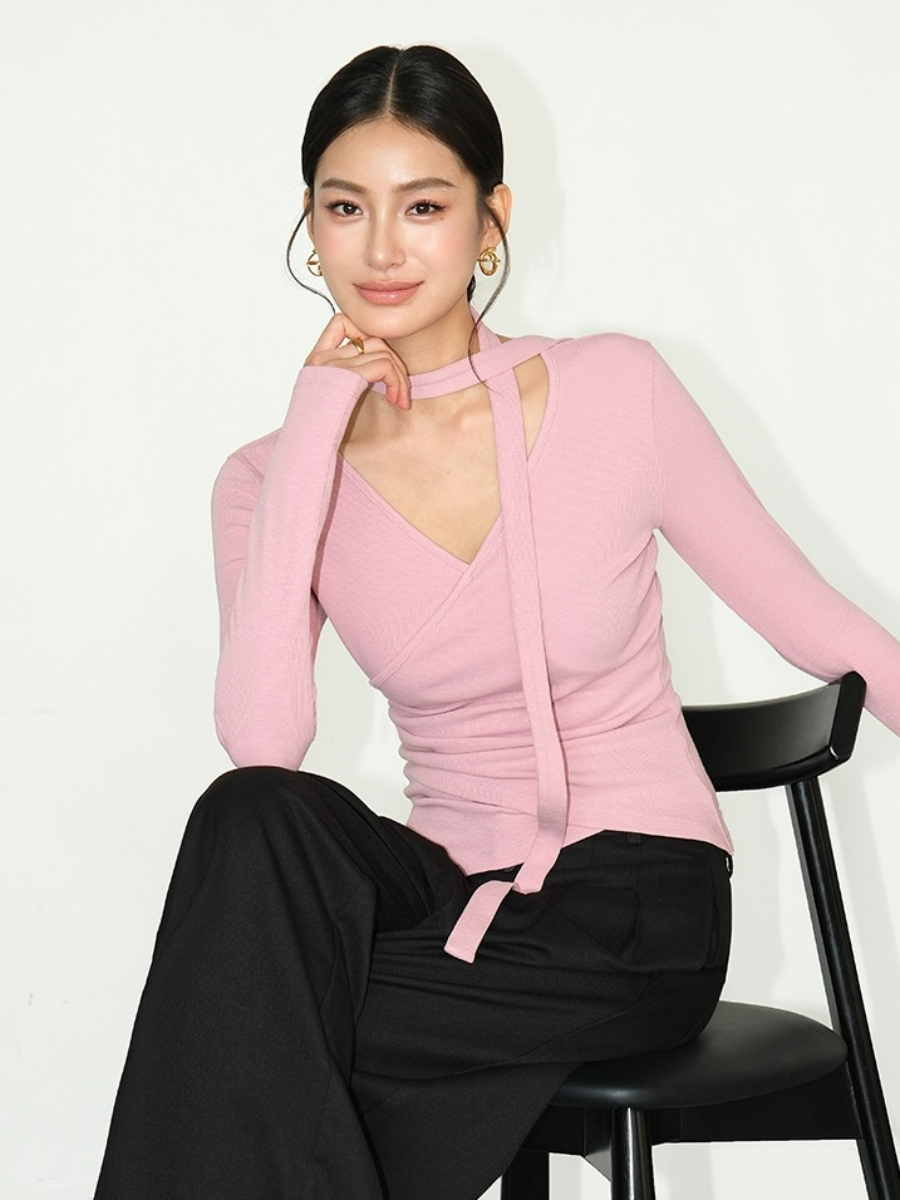 Jeysiah Neck Tie Knit Top-The Black Bow-
