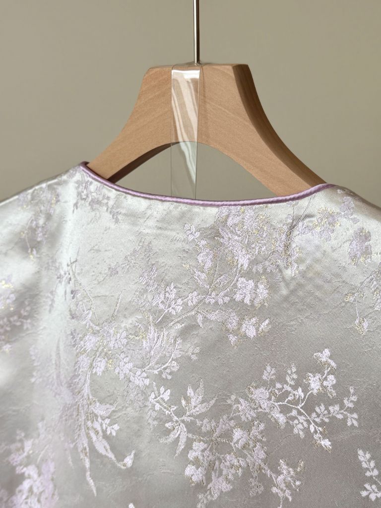 Shuang Zi Oriental Vest