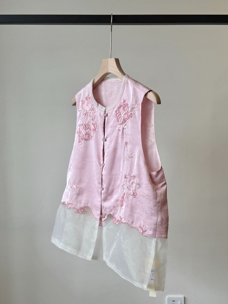 Shuang Ping Organza Paneling Oriental Vest