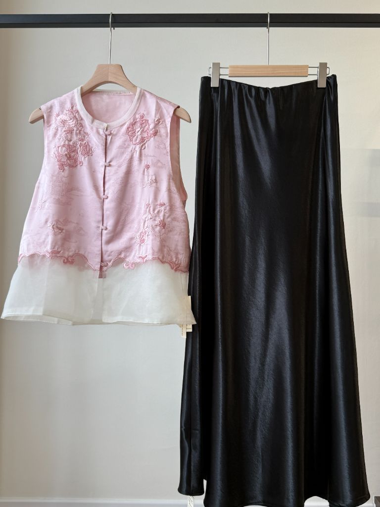 Shuang Ping Organza Paneling Oriental Vest