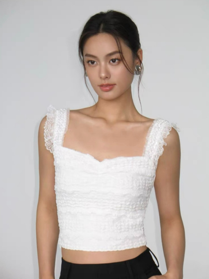 Feliciona Lace Trim Sweehear Crop Top