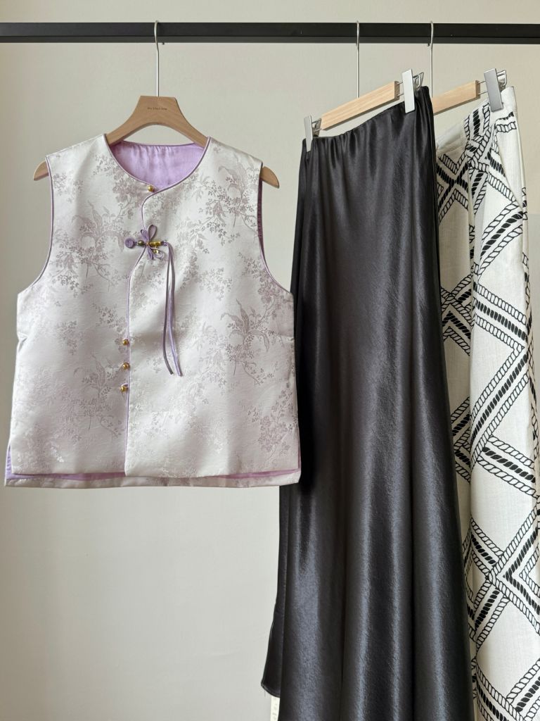 Shuang Zi Oriental Vest