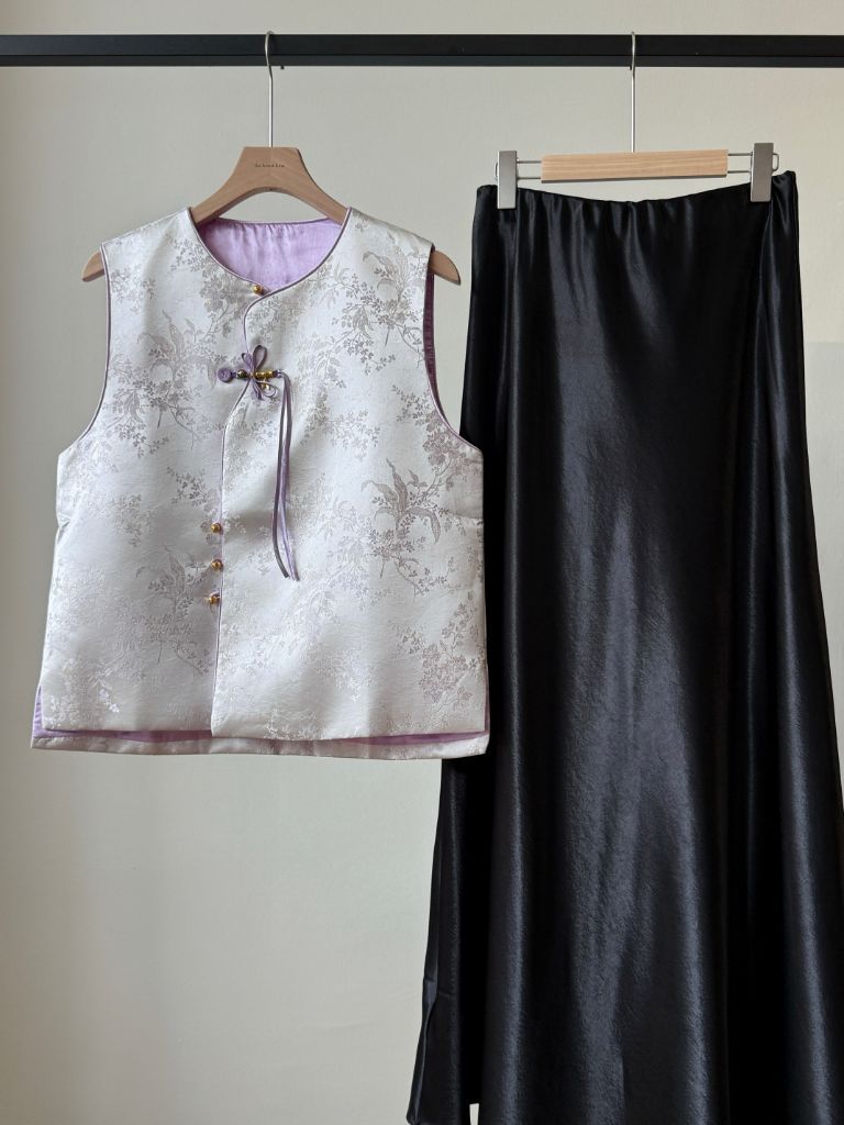 Shuang Zi Oriental Vest