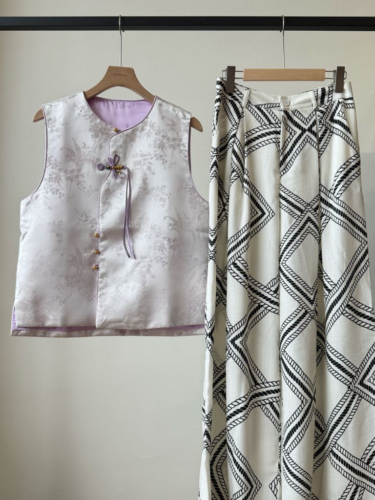 Shuang Zi Oriental Vest