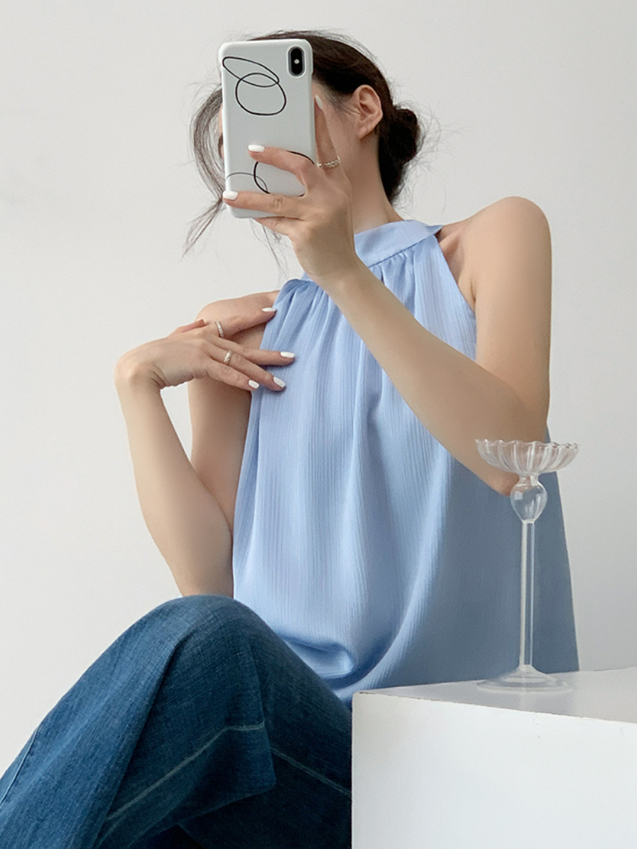 Niko Halter Neck Top-The Black Bow-