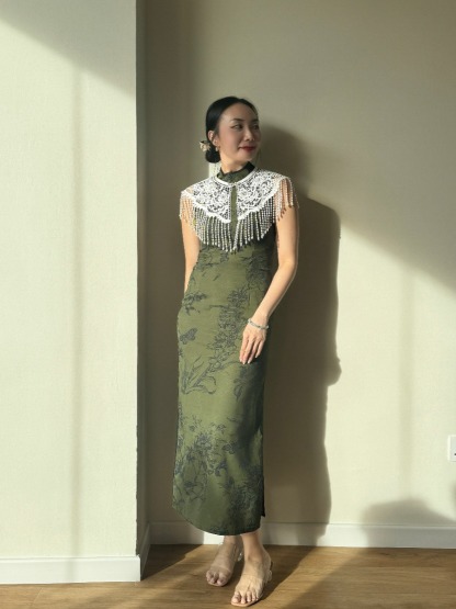 Li Yuan Floral Printing Cheongsam
