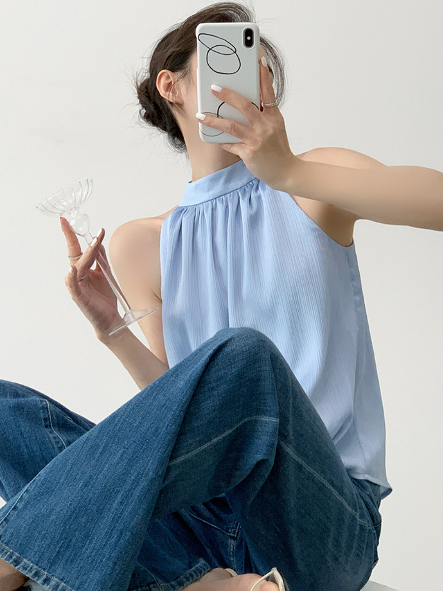 Niko Halter Neck Top-The Black Bow-