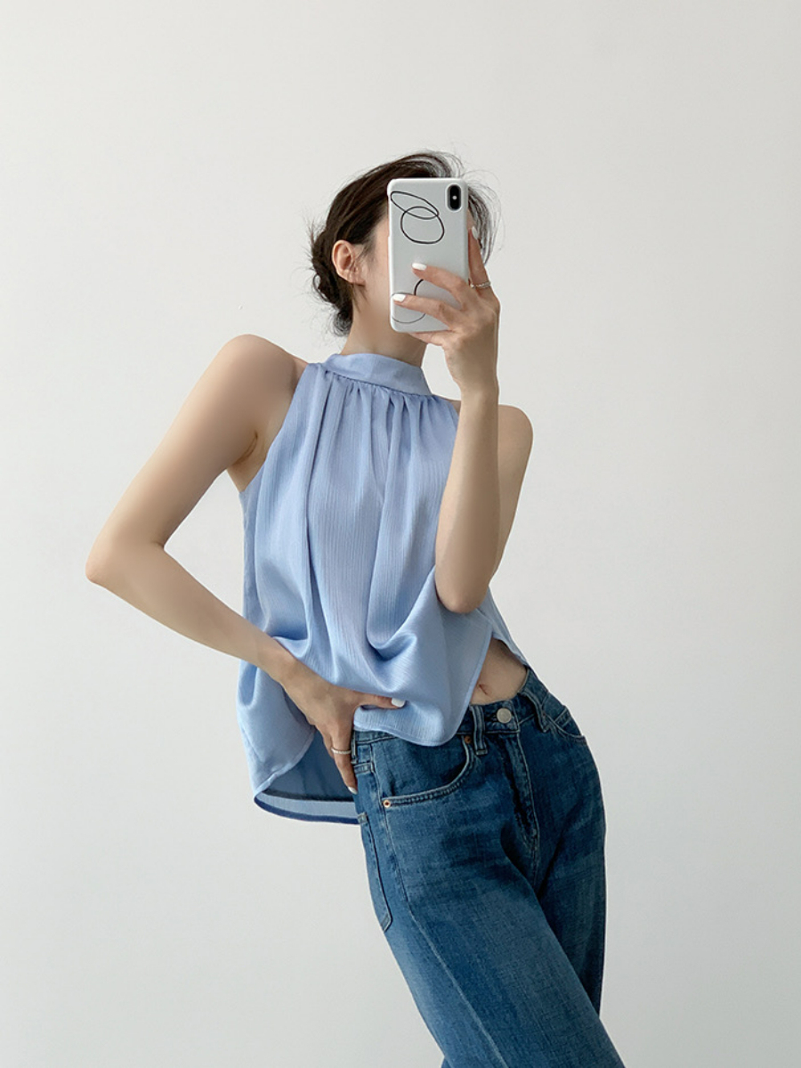 Niko Halter Neck Top-The Black Bow-