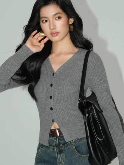 Jovany V-Neck Knit Top-The Black Bow-