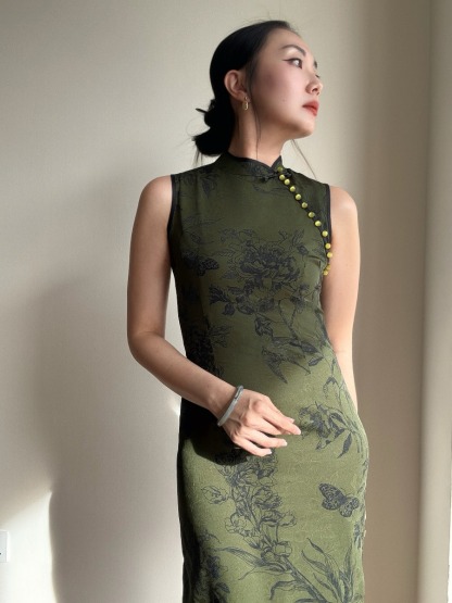 Li Yuan Floral Printing Cheongsam