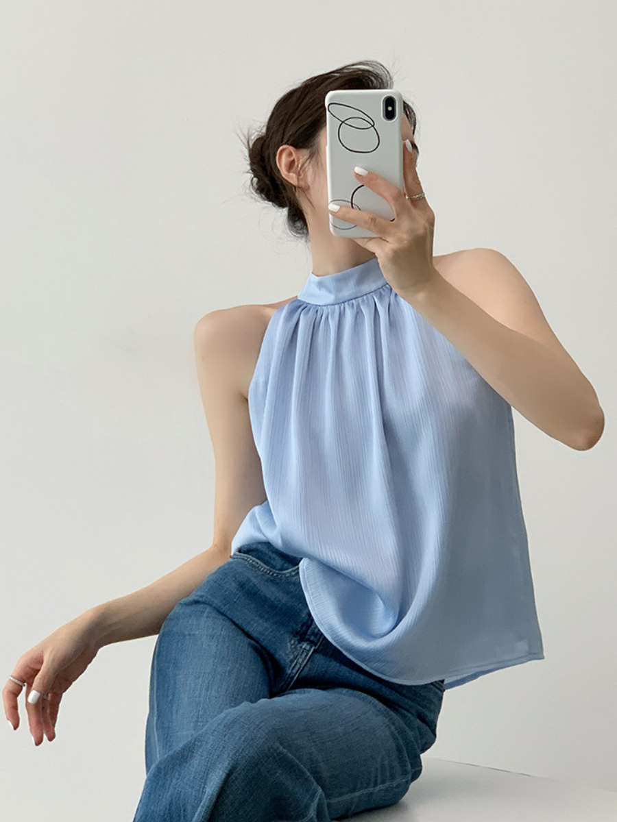 Niko Halter Neck Top-The Black Bow-