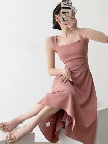 Nashla Square Neck Fit & Flare Dress -The Black Bow-