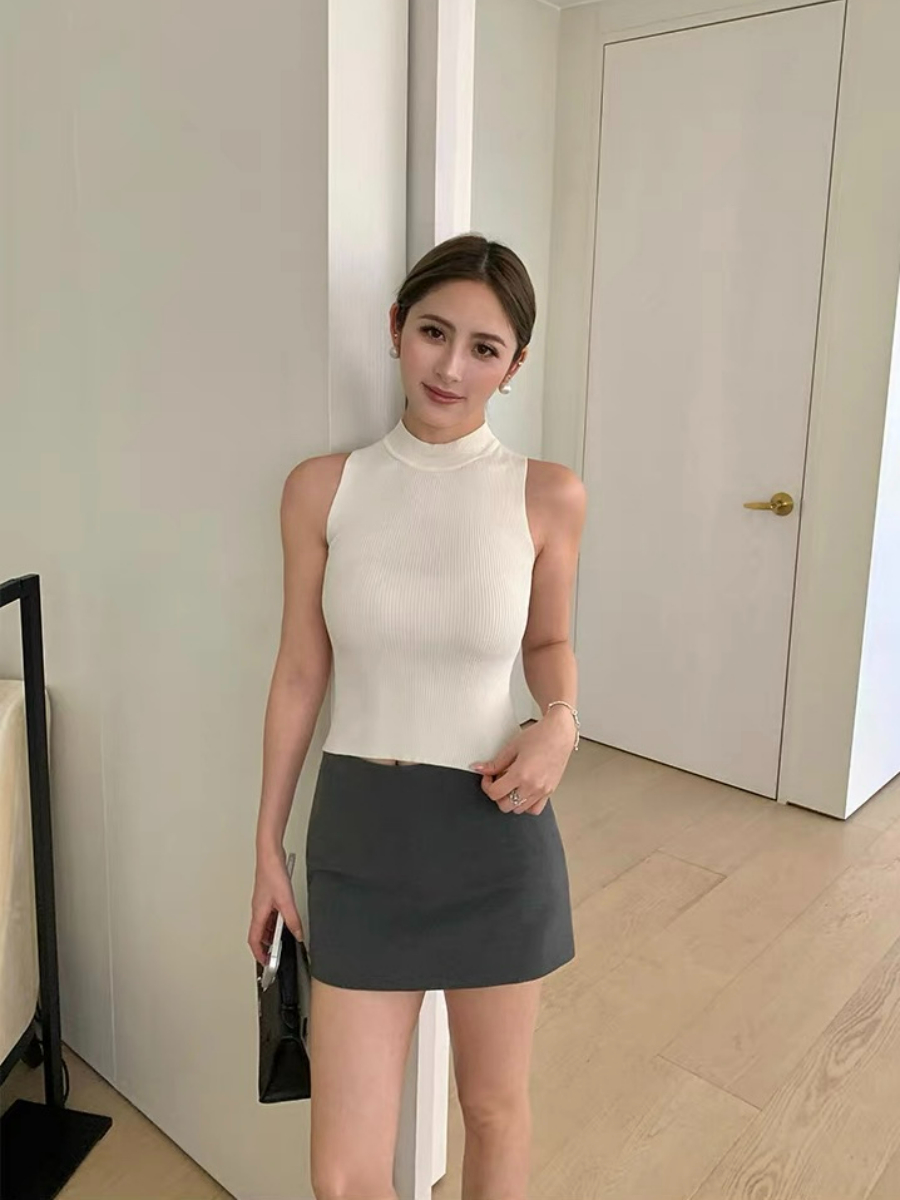 Ferna Mock Neck Sleeveless Knit Top