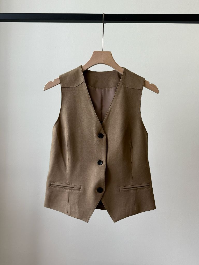Leevon Tailored Vest