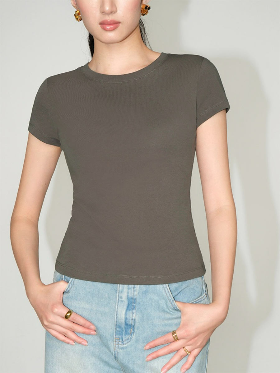 Jordy Classic Fit Tee-The Black Bow-