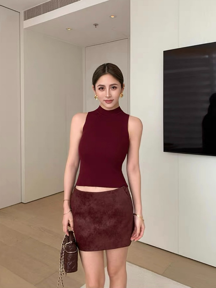 Ferna Mock Neck Sleeveless Knit Top