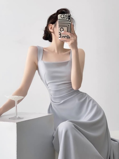 Nashla Square Neck Fit & Flare Dress -The Black Bow-