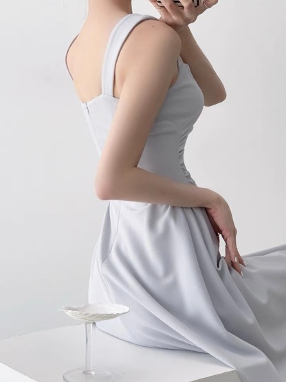 Nashla Square Neck Fit & Flare Dress -The Black Bow-