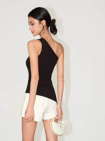 Fey Asymmetric One Shoulder Top