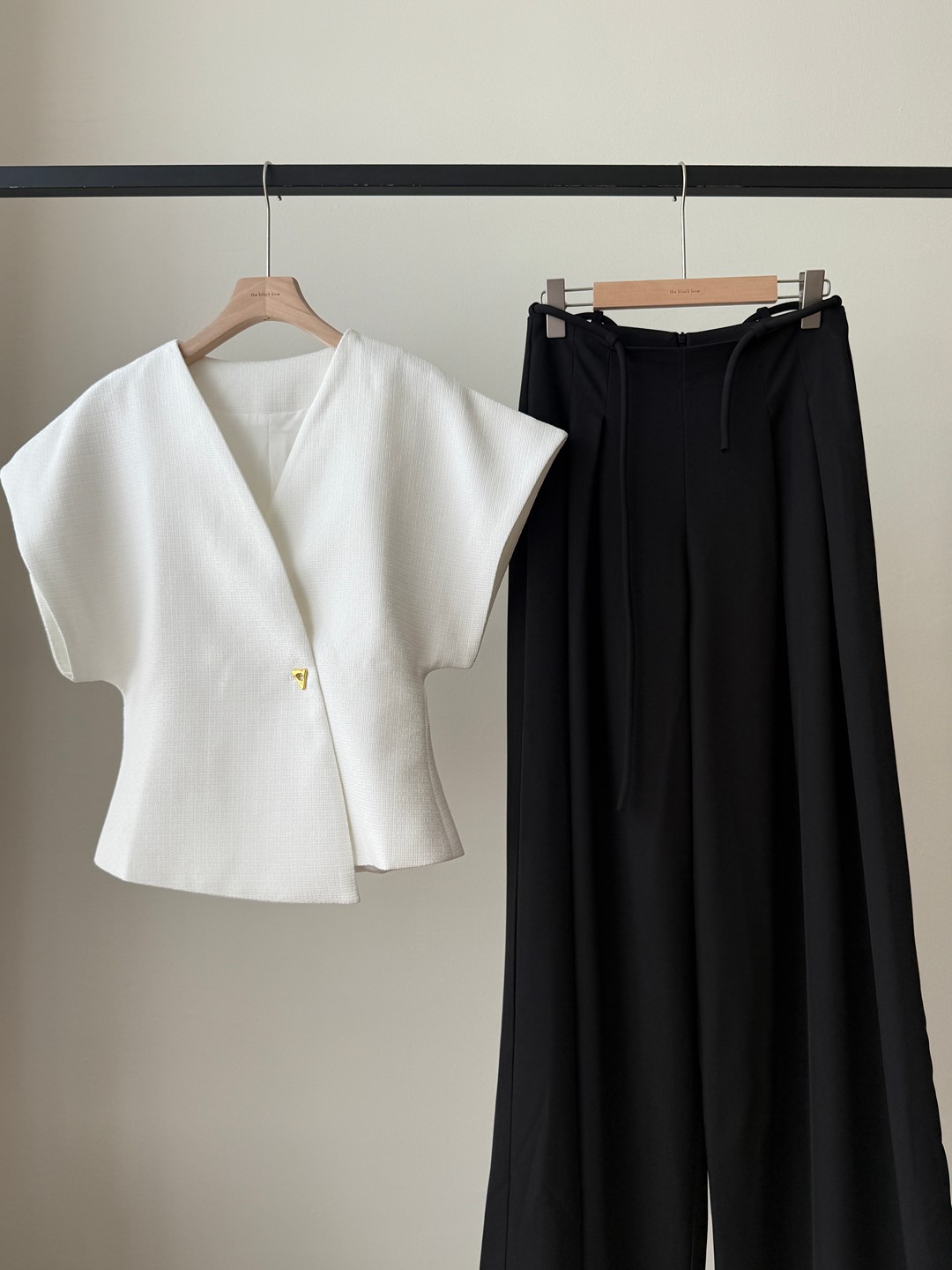 Vibha Sculpted Drape Top