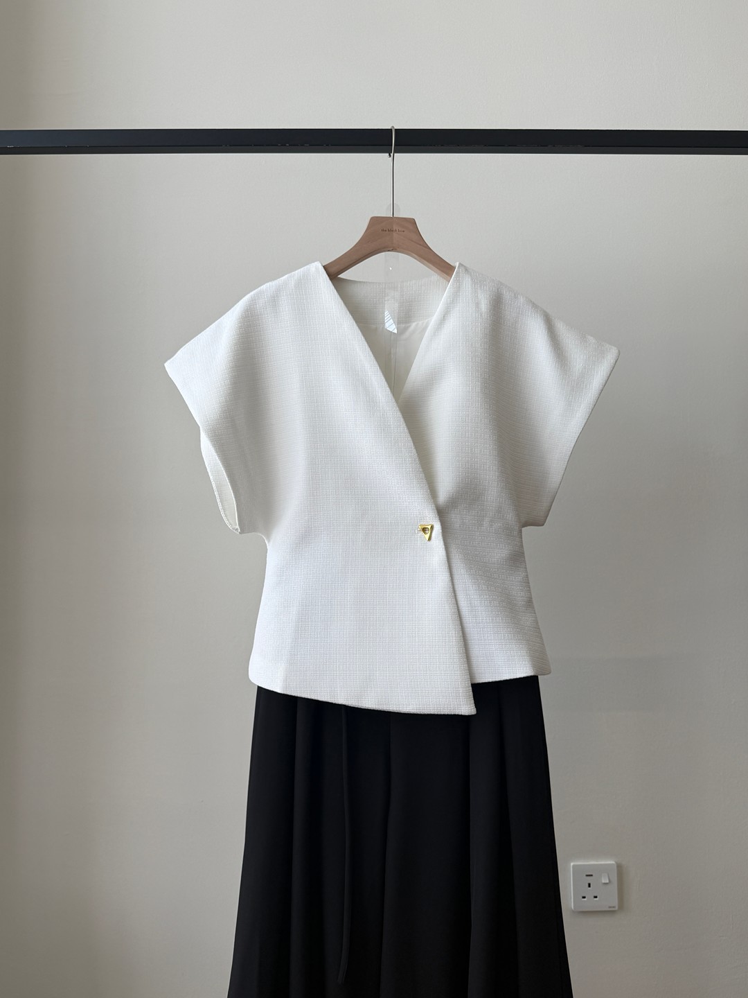 Vibha Sculpted Drape Top
