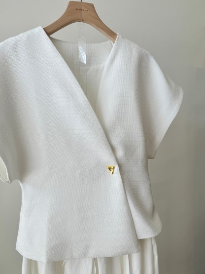Vibha Sculpted Drape Top