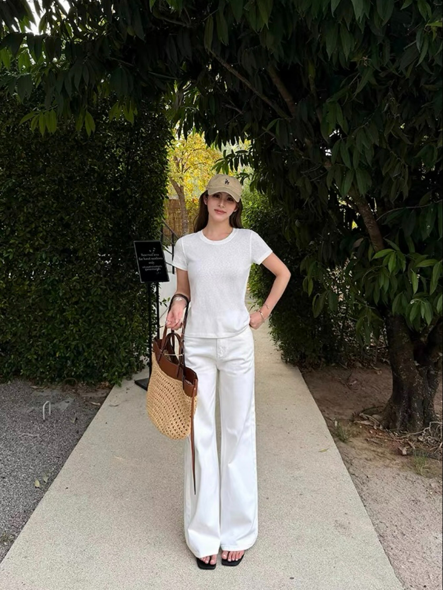 Florene Round Neck Basic Top