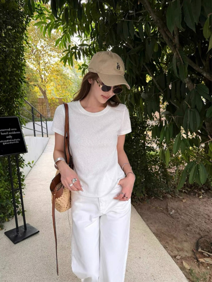 Florene Round Neck Basic Top