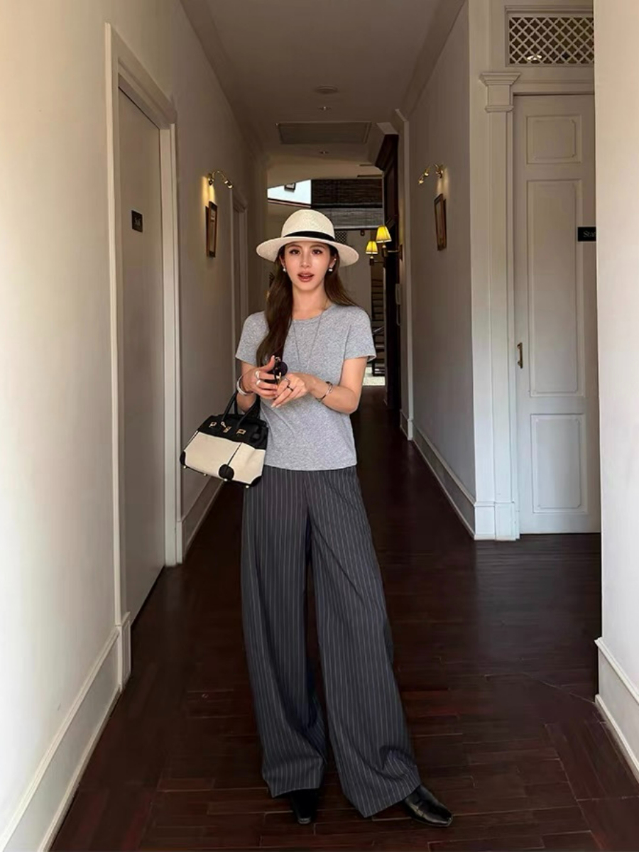 Florene Round Neck Basic Top