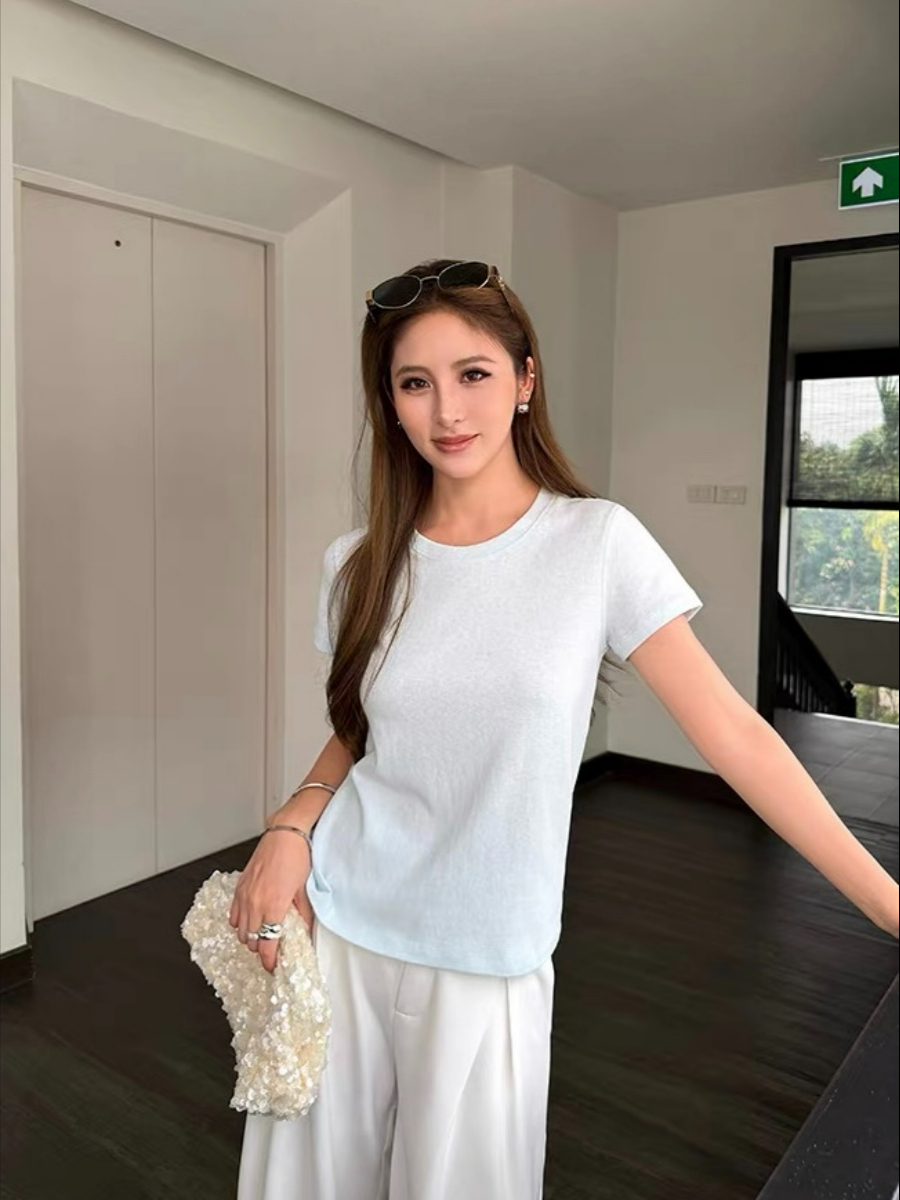 Florene Round Neck Basic Top