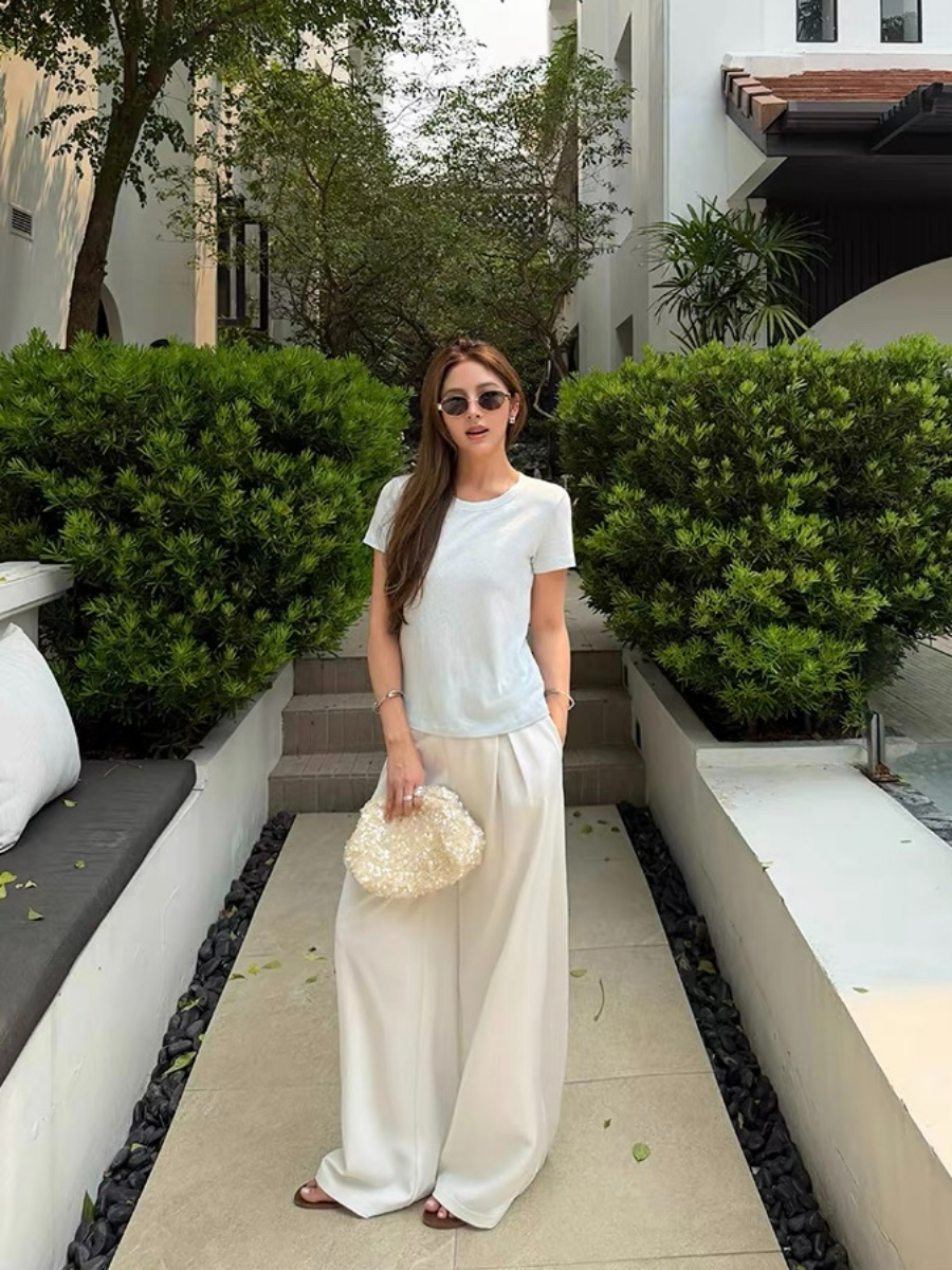 Florene Round Neck Basic Top