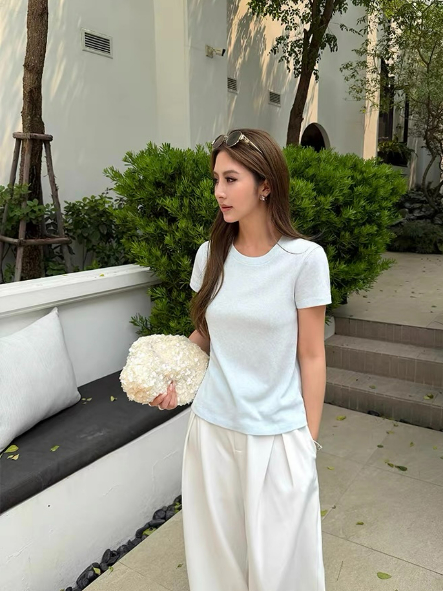 Florene Round Neck Basic Top