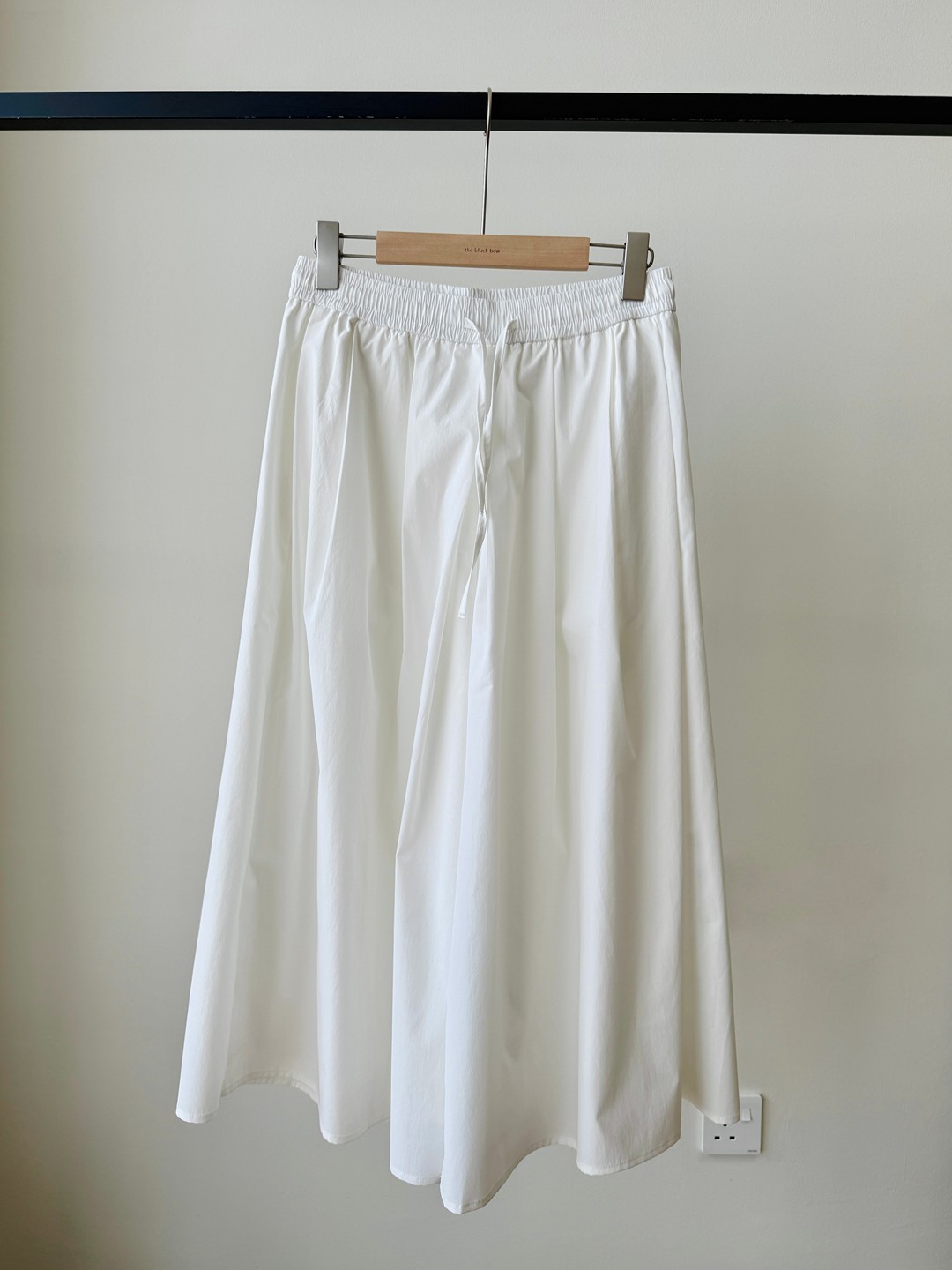 Van Textured Flowy Culottes