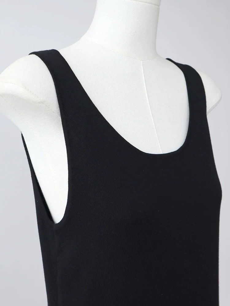 Elise Color Binding Pleated Patchwork Knit Dress-The Black Bow-