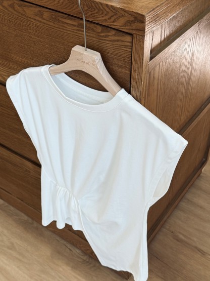 Vivian Asymmetric Twist Front Top
