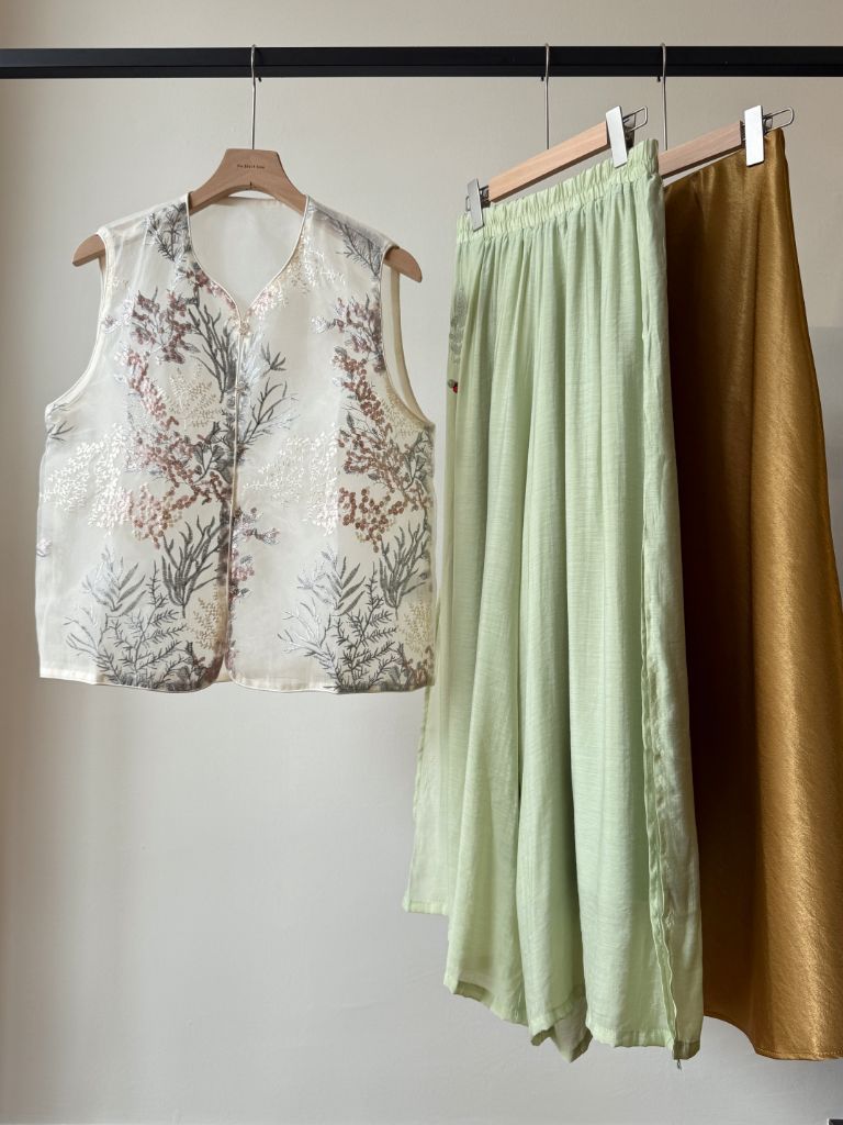 Shuang Sha Organza Oriental Vest (POS)