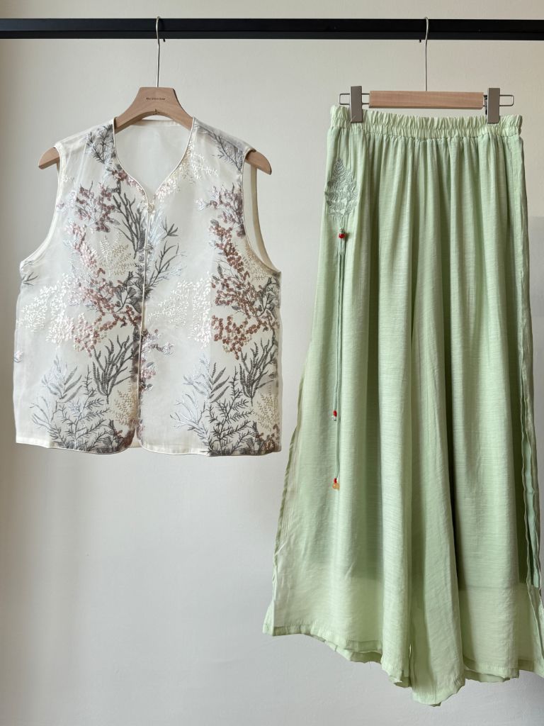 Shuang Sha Organza Oriental Vest (POS)