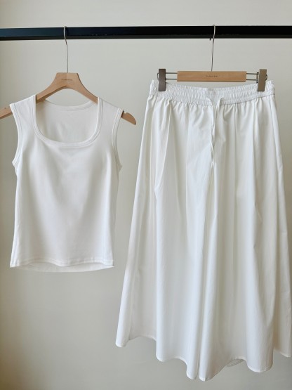 Van Textured Flowy Culottes