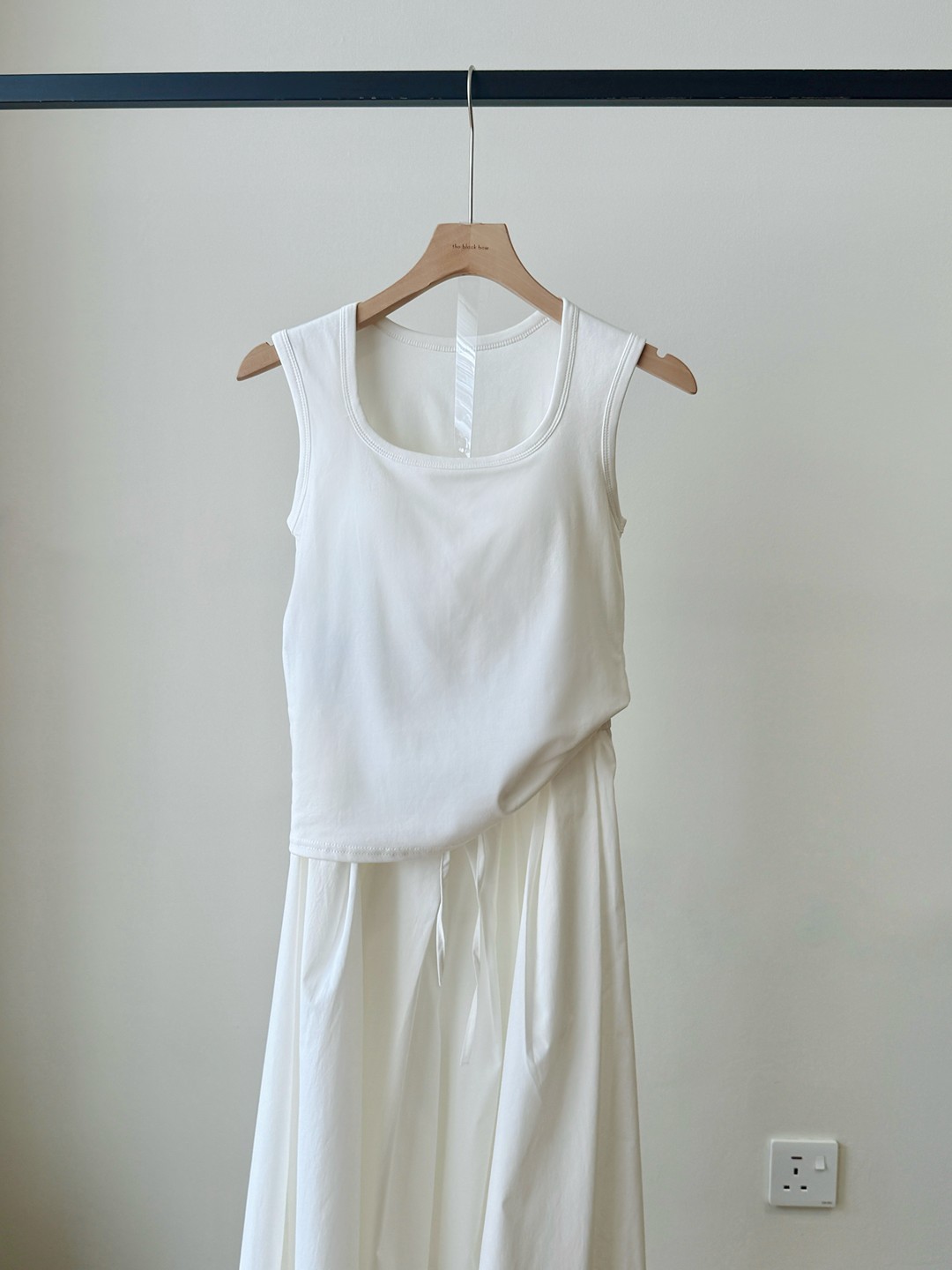 Van Textured Flowy Culottes