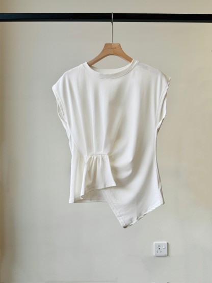 Vivian Asymmetric Twist Front Top