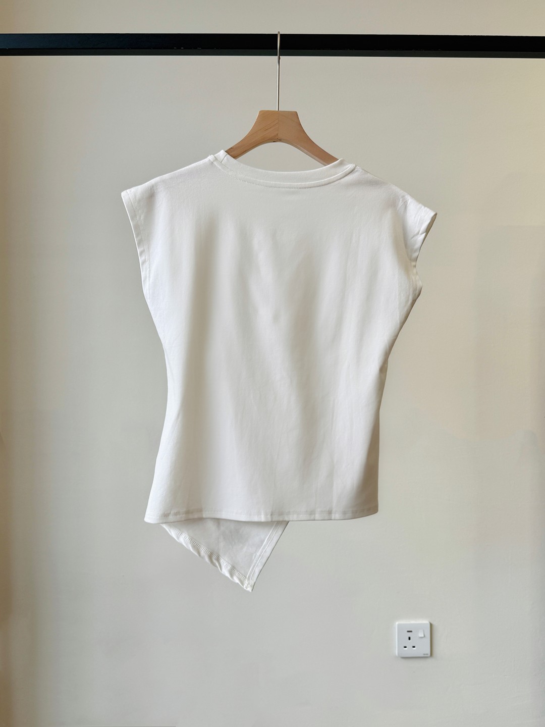 Vivian Asymmetric Twist Front Top