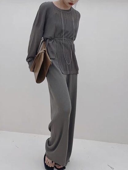 Erin Sheer Knit Top-The Black Bow-